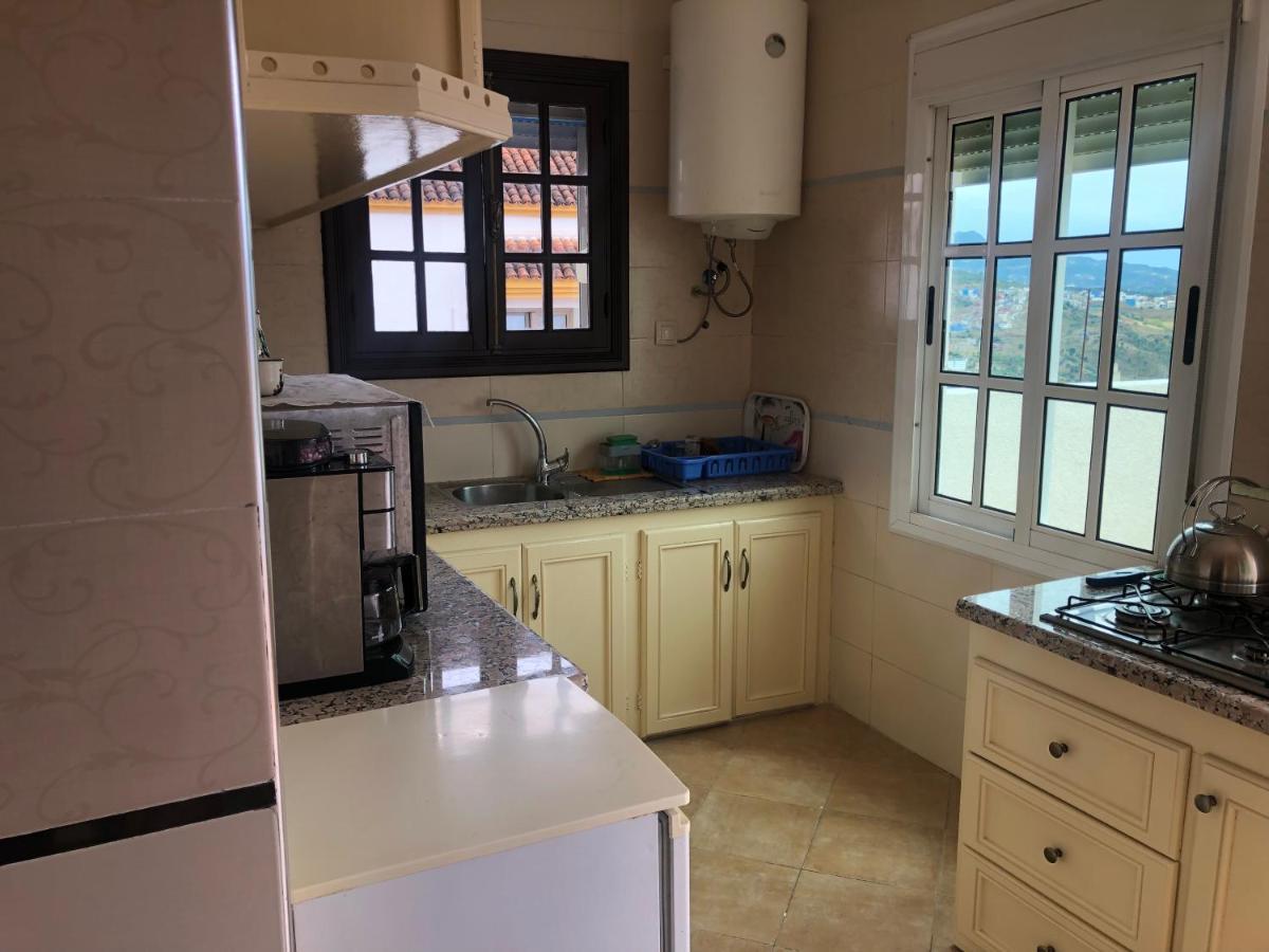 Mina House Apartment เชฟชาอูน ภายนอก รูปภาพ