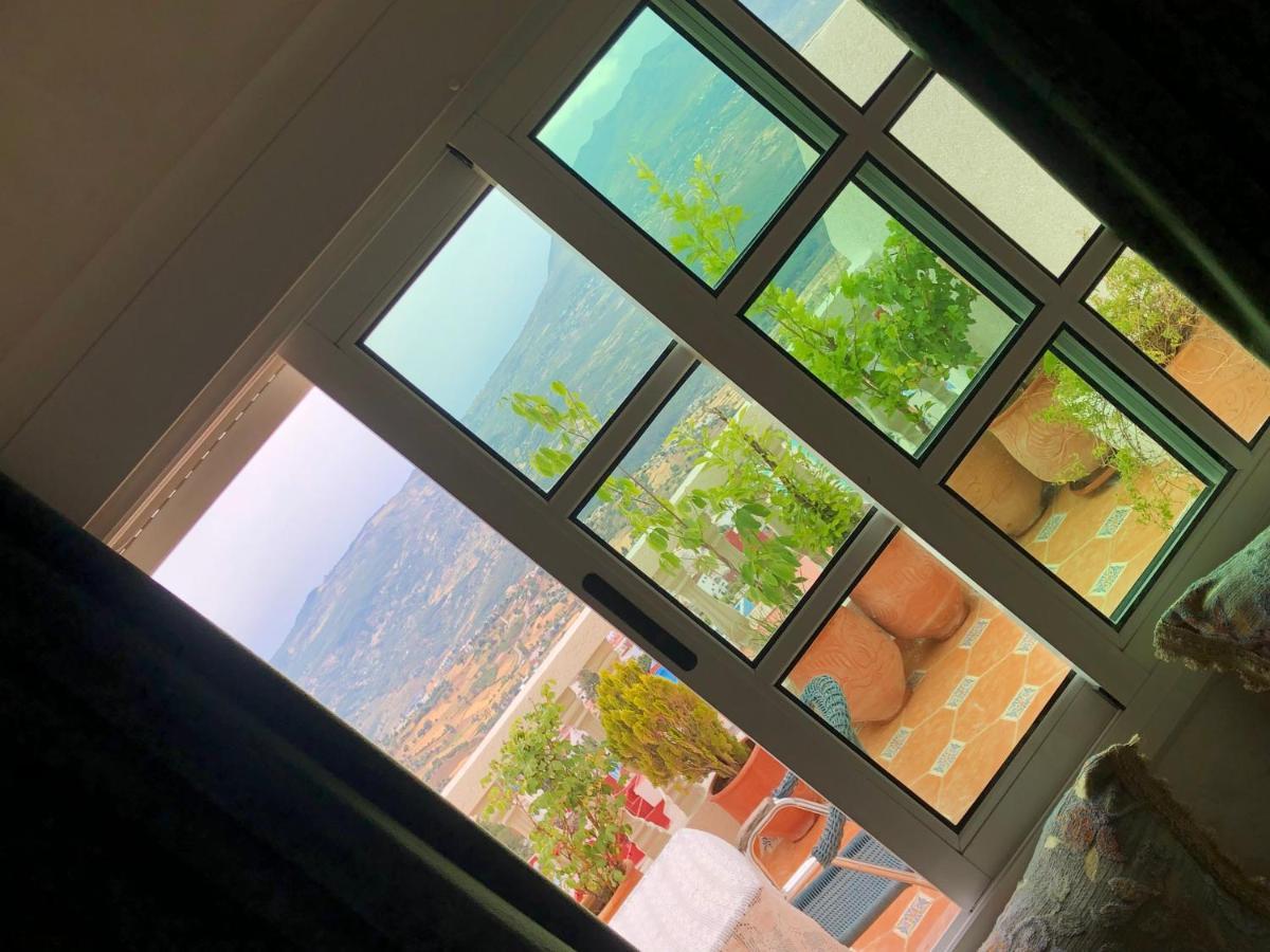 Mina House Apartment เชฟชาอูน ภายนอก รูปภาพ