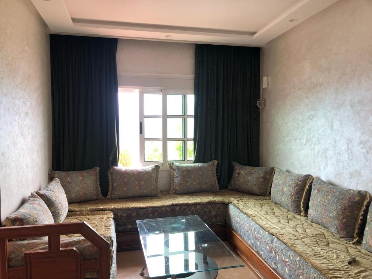 Mina House Apartment เชฟชาอูน ภายนอก รูปภาพ