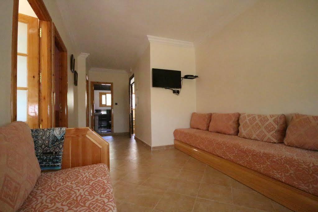 Mina House Apartment เชฟชาอูน ภายนอก รูปภาพ